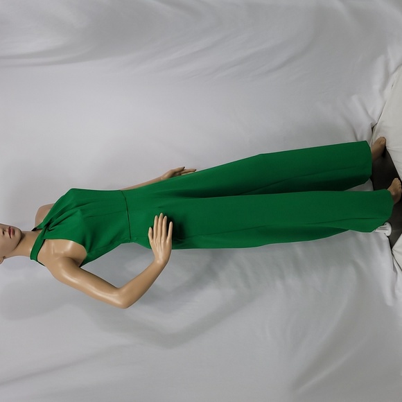 Julia Jordan Halter Neck Kelly Green Jumpsuit - Picture 6 of 17